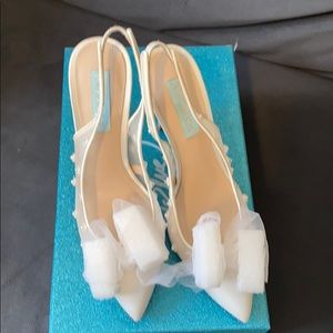 Brand new Betsy Johnson Satin Pumps